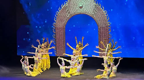 大型情景音画剧《千手千眼》在台演出